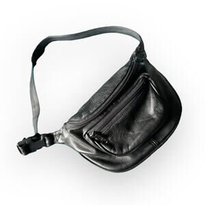 Vintage Black Leather Double Pocketed YKK Zip Pocket Chest Bag Fanny Pack